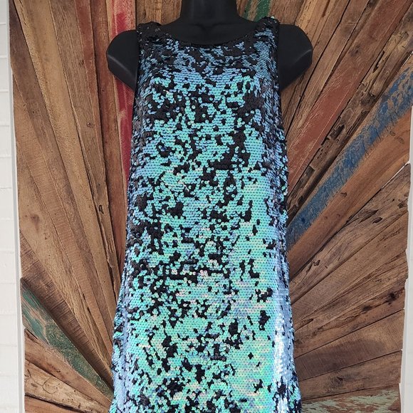 NWT Honey Punch blue/aqua sequins change of color mini dress Sz M - Picture 2 of 9